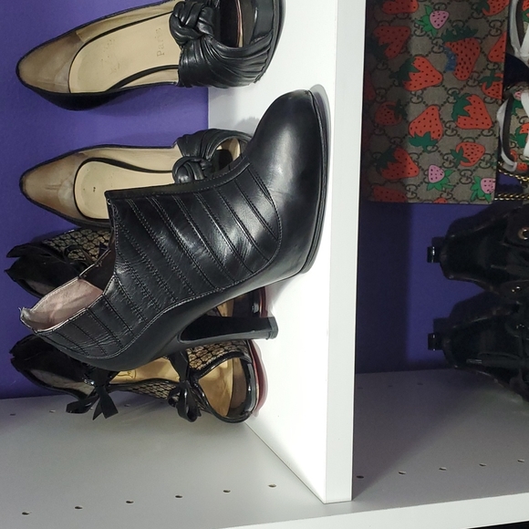 Chanel ankle booties size 39 - Picture 2 of 3